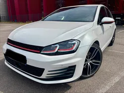 Volkswagen Golf Gti 220 ch boite Dsg suspension pneumatique cuir 17890 euros