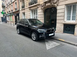 Bmw X5 (F15) XDrive30D 258CH M Sport BVA8 / 7PLACES/ ATTELAGE/ TOIT OUVRANT/ CAMERA/ CUIR/ KEYLESS GO/ ENTRETIENT COMPLET BMW