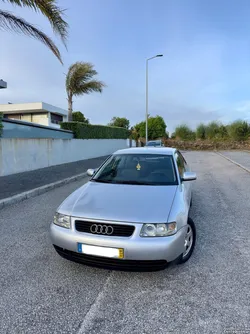 Audi A3 1.6 5p