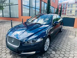 Jaguar XF 2.2 D Luxury