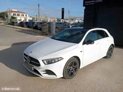 Mercedes-Benz A 250 e AMG Line