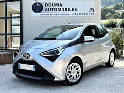 Toyota Aygo 1.0 VVT-i 72ch x-play 5p