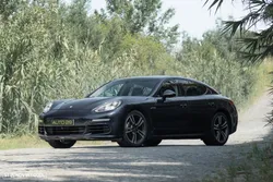 Porsche Panamera Edition