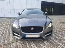 Jaguar XF E-Performance Aut. R-Sport - Caixa Automática