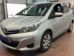 Toyota Yaris 1.0 VVT-i Cool