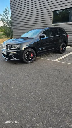 Jeep grand cherokee srt8