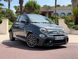 Abarth 595 1.4 t-jet 145 ch – toit ouvrant – 2ᵉ main – distribution faite