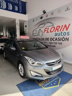 HYUNDAI i40 1.7CRDI Bluedrive City S