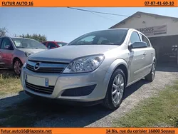 Opel Astra H restylée 1.4i 16v Twinport 90cv Enjoy 55 000 kms