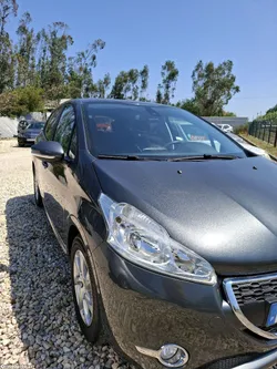 Peugeot 208 1.4 hdi