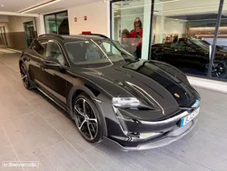 Porsche Taycan Cross Turismo 4