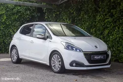 Peugeot 208 1.5 BlueHDi Signature