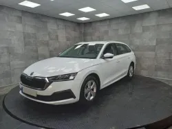 SKODA Octavia 1.0 TSI MHEV Ambition DSG