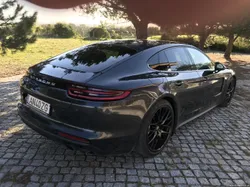 Porsche Panamera 4S diesel all black