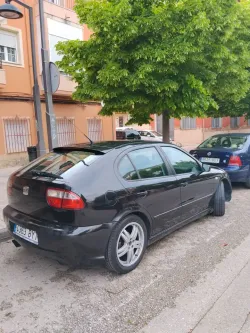 SEAT Leon León 1.9TDI Sport FR 150