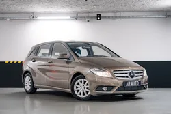 MERCEDES-BENZ CLASSE B 180 DESIGN 122CH - Première Main - Facture d'achat - Entretien complet - Régulateur - Bluetooth -
