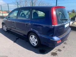 Honda Stream 7 lugares