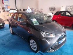 Toyota Aygo 1.0 VVT-I 72 CH X-PLAY