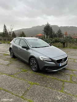 Volvo V40 Cross Country 2.0 D2 Momentum