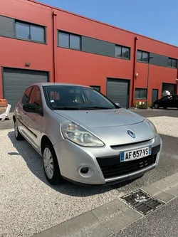 Renault Clio 3 phase 2 1.2i 100cv
