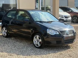 VOLKSWAGEN POLO 1.4 16S 80 Confort - Clim Auto