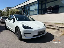 Tesla Model-3 Phase 2 Standard Range Plus 325 cv Boîte auto