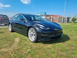 Tesla Model 3 Long-Range Dual Motor AWD