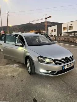 VW Passat R-line 170cv caixa manual