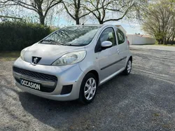 Peugeot 107 1.0 12V
