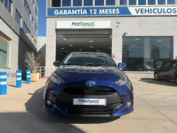 Toyota Yaris Pequeño Automático de 5 Puertas