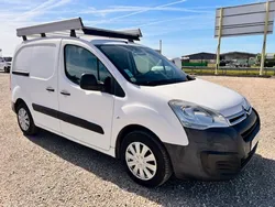 CITROEN Berlingo II (3) BLUEHDI 100 BVM5 CLUB TAILLE M, Fourgon 3 Places, Diesel, 04/2018, 89 500 km, Manuelle : Bv5, 9 200, Tva récupérable, 1er main, Bon état général, Prêt à partir