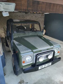Land Rover Defender 110 hcpu