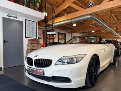 BMW Z4 23i sDrive 204cv BVA "Blanc Alpin / Sièges Sport Cuir Kansas Rouge Corail" 06/2009 SEULEMENT 95.000 km "MAGNIFIQUE" *LIVRAISON POSSIBLE
