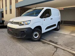 CITROEN BERLINGO Taille M 1.5l BlueHDi 130cv SS BVM6 Dangel Caméra de recul / écran intérieur /CarPlay ( Tva Non R