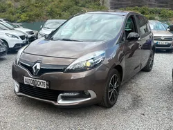 RENAULT Scénic III Phase 2 1.5 dCi 110 cv limited AUTO DOCK 76