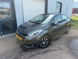 Peugeot 208 1.6 e-hdi 100 2016 168 451km