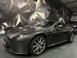 Aston Martin V8 Vantage S Sportshift II V8 4.7 436 CH BVA7 Cuir Clim Auto GPS Pack Carbonne Volant Alcantara 2012
