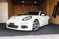Porsche Panamera Standard