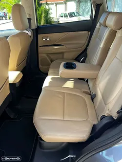 Mitsubishi Outlander 2.2 DI-D Instyle Navi