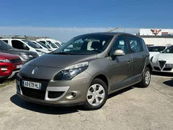 Renault Scenic 1.5 DCI 105