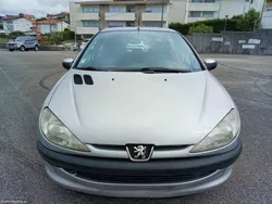 Peugeot 206 1.1