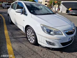 Opel Astra 1.3 CDTi Cosmo Start/Stop