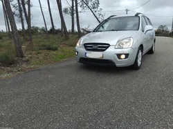 Kia Carens 2.0 crdi mood 7 lugares