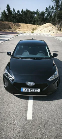 Hyundai IONIQ 28 kWh