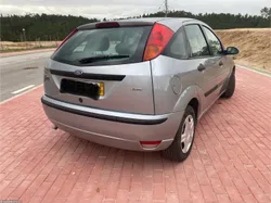 Ford Focus 1.8 TDdi 90cv