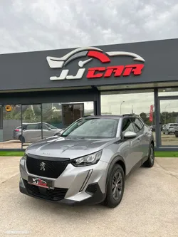 Peugeot 2008 1.2 PureTech Style