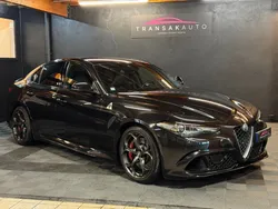ALFA ROMEO GIULIA Quadrifoglio V6 510 ch Boite manuelle / Pack Carbone / Entretien à jour