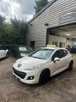 PEUGEOT 207 1.4 HDi 70 cv 10/2011