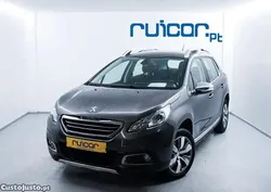 Peugeot 2008 1.2 Pure Tech Allure