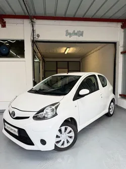 Toyota Aygo Dynamic / 1.0 Vvt-i 68Ch / 2012 / 120 000Km / 3 Portes / Bluetooth / Clim / Crit’air 1